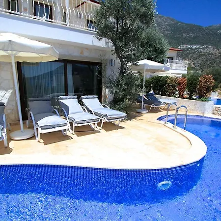 Villa Phobe *