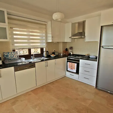 Phobe * Kalkan